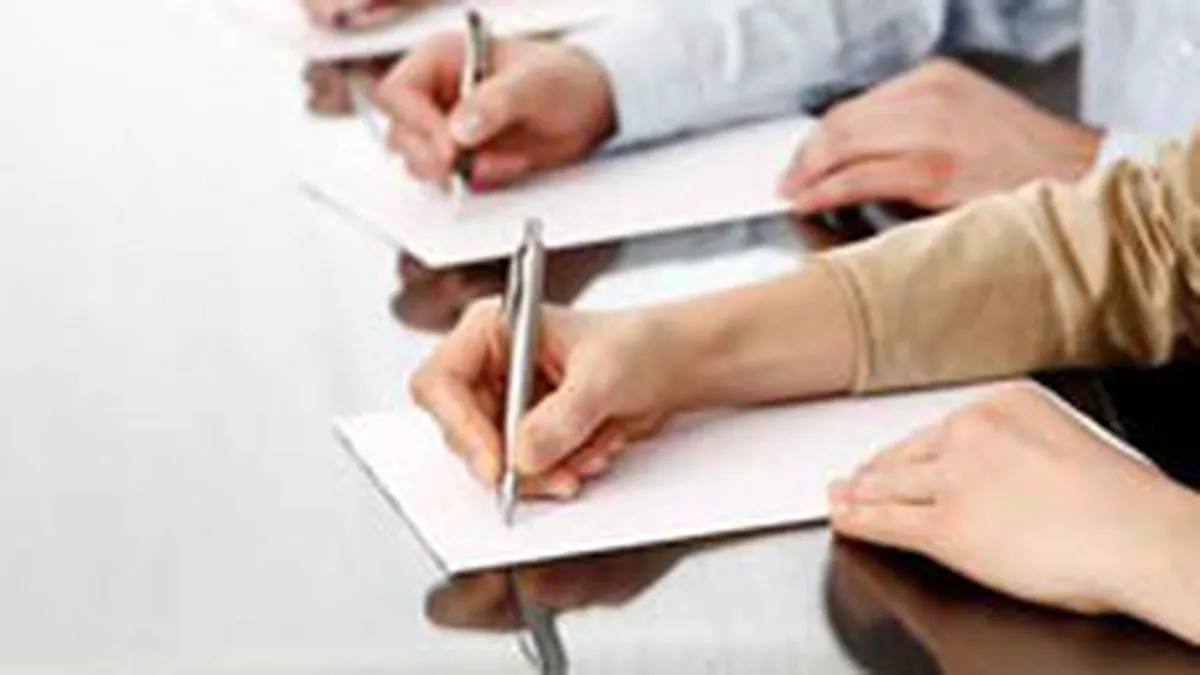 Numarul celor care depun CV-uri fara sa tinteasca un job anume a crescut cu 40%