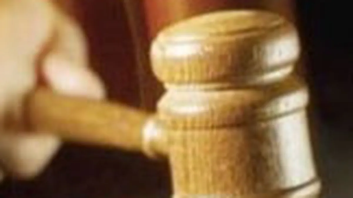 Ce traseu urmeaza recuperatorii in lupta cu cei care nu-si achita creditele la banci