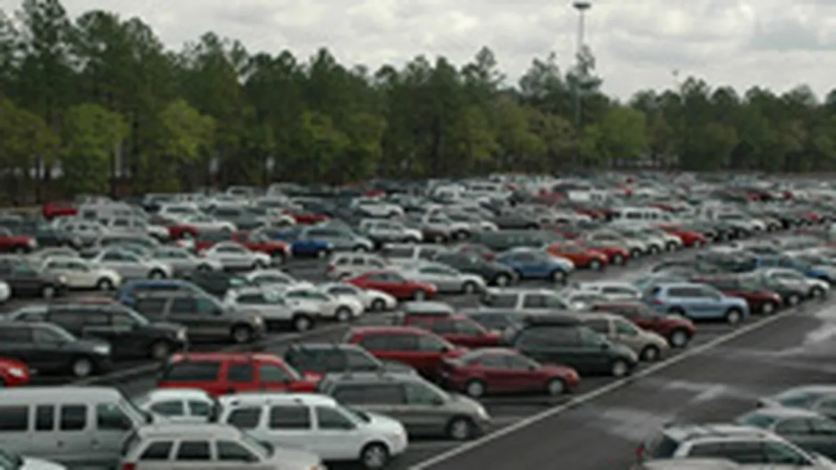 Piata auto romaneasca s-ar putea intoarce la nivelul din 2003