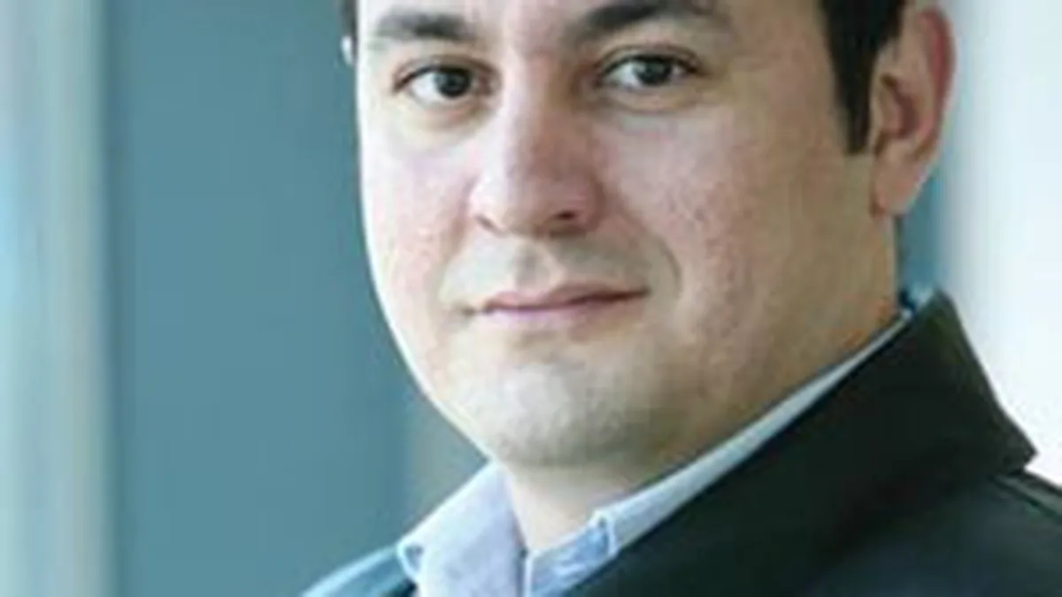 Adrian Mirsanu paraseste pozitia de redactor-sef al Business Standard