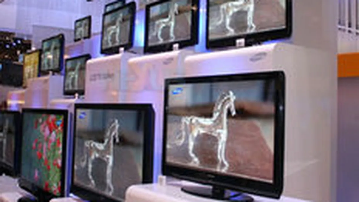 Piata de LCD-uri si plasme, scadere de minim 25% anul acesta