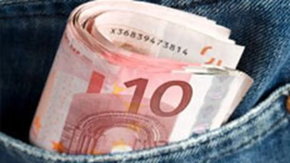 Rezervele valutare ale Romaniei au sporit in iulie cu 3,25%, la 27,3 mld. euro