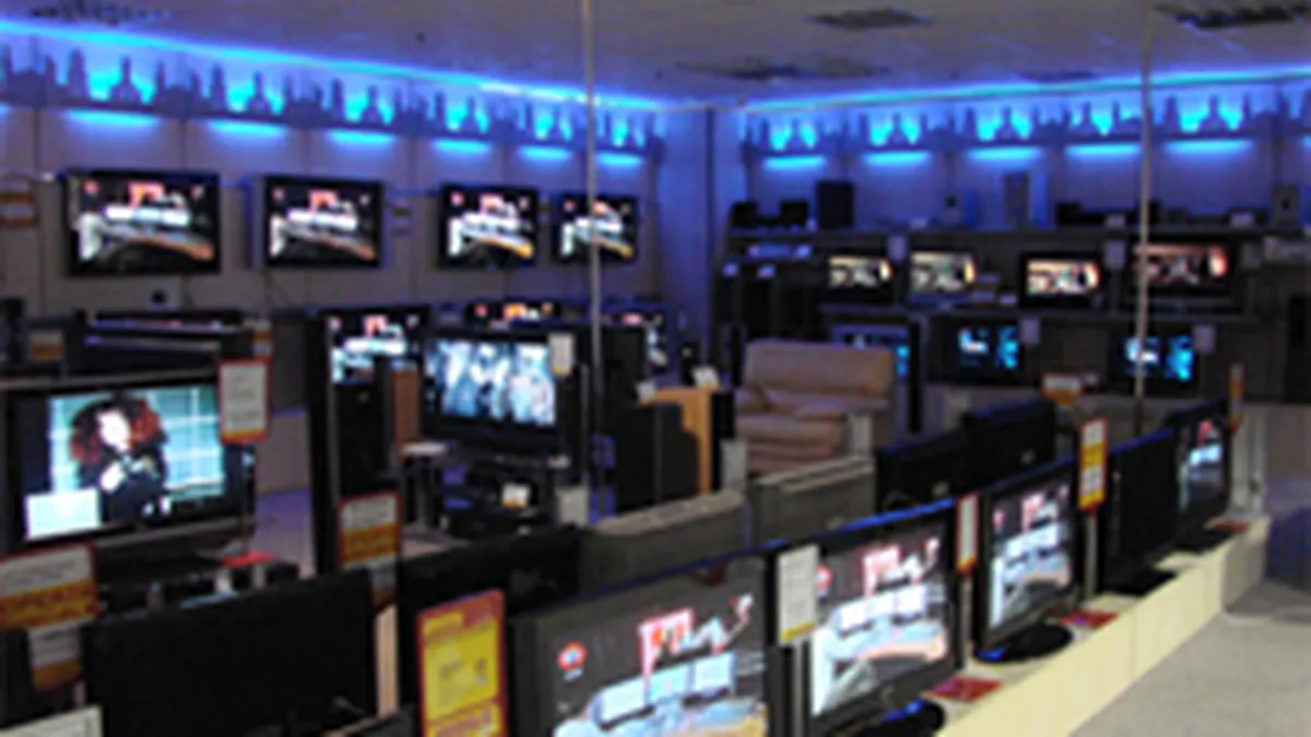 Altex inaugureaza la Cluj un nou magazin, cu investitii minime