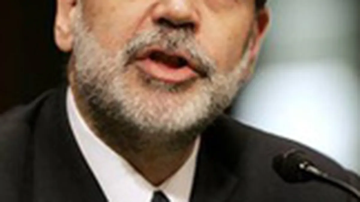 Bernanke, presedintele FED: Recesiunea pare a fi  \aproape de final\