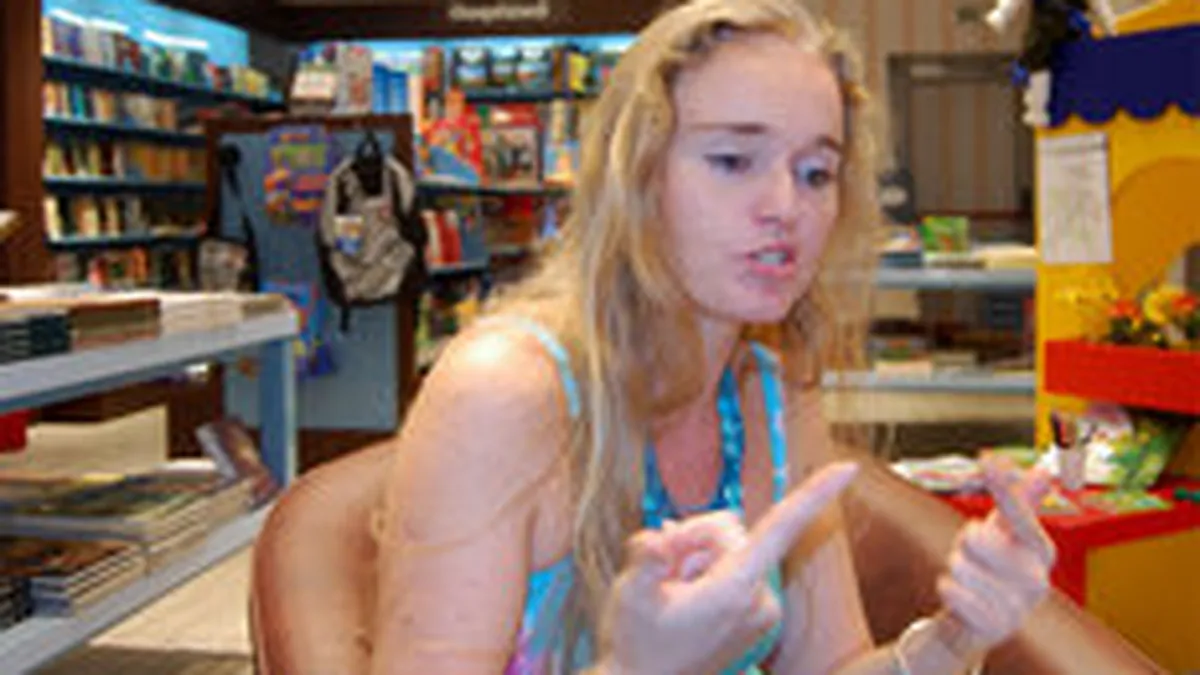 Sefa editurii Mladinksa: Vanzarea de carte \din usa-n usa\ atrage de obicei zambete. In Romania ni se inchide usa in nas