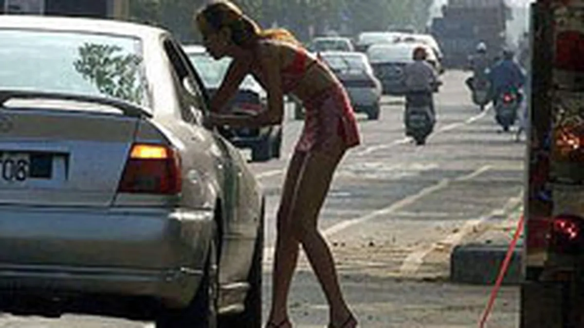 Cotidianul: Legalizarea prostitutiei ar aduce la buget 100 mil. euro pe an