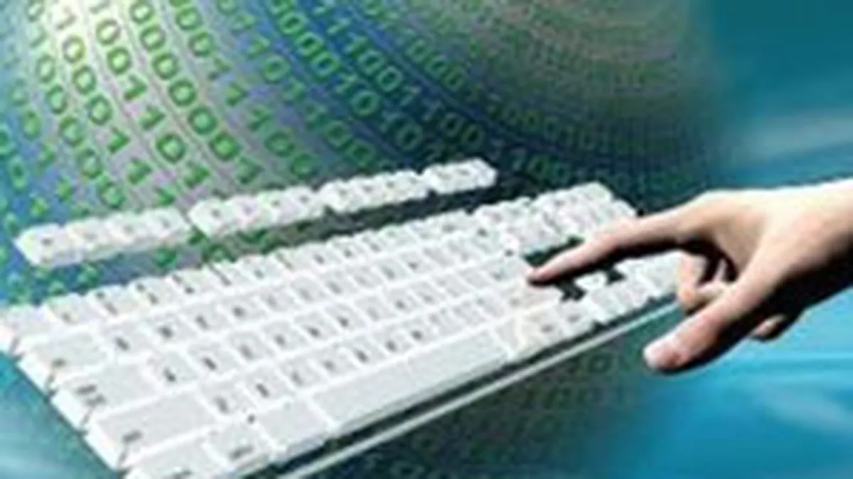 Franta a adoptat o lege care sanctioneaza descarcarile ilegale de pe Internet