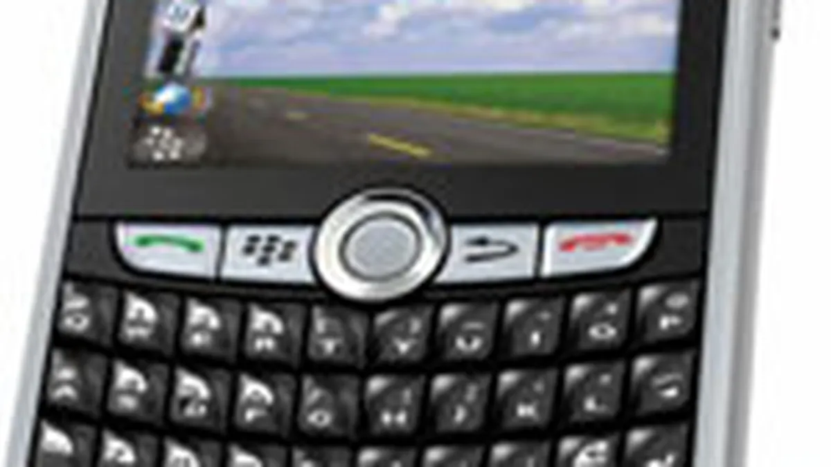 Producatorul BlackBerry a afisat un profit trimestrial in scadere cu 4%