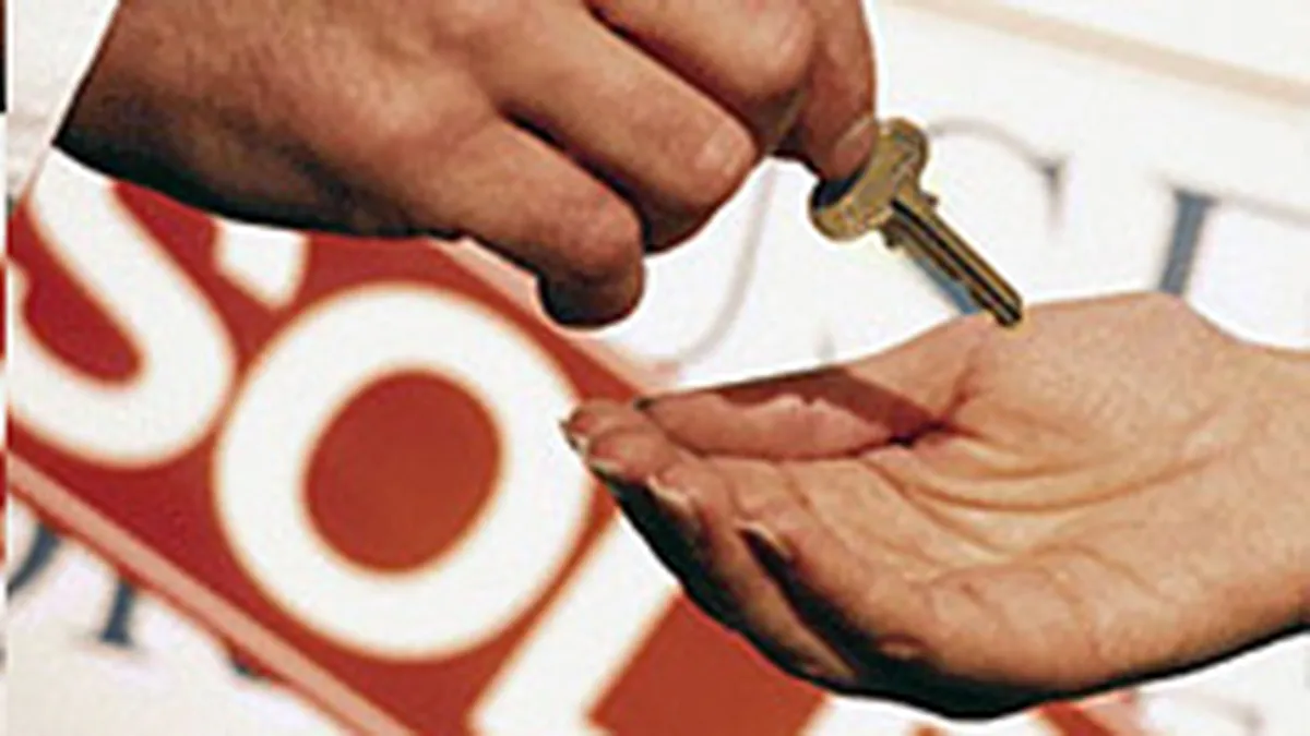 DTZ: Tranzactiile cu birouri, depozite, retail din T3, doar 6,5% din valoarea pe 2008