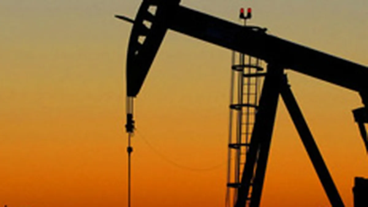 Mai multe tari vor sa renunte la folosirea dolarului in tranzactiile cu petrol