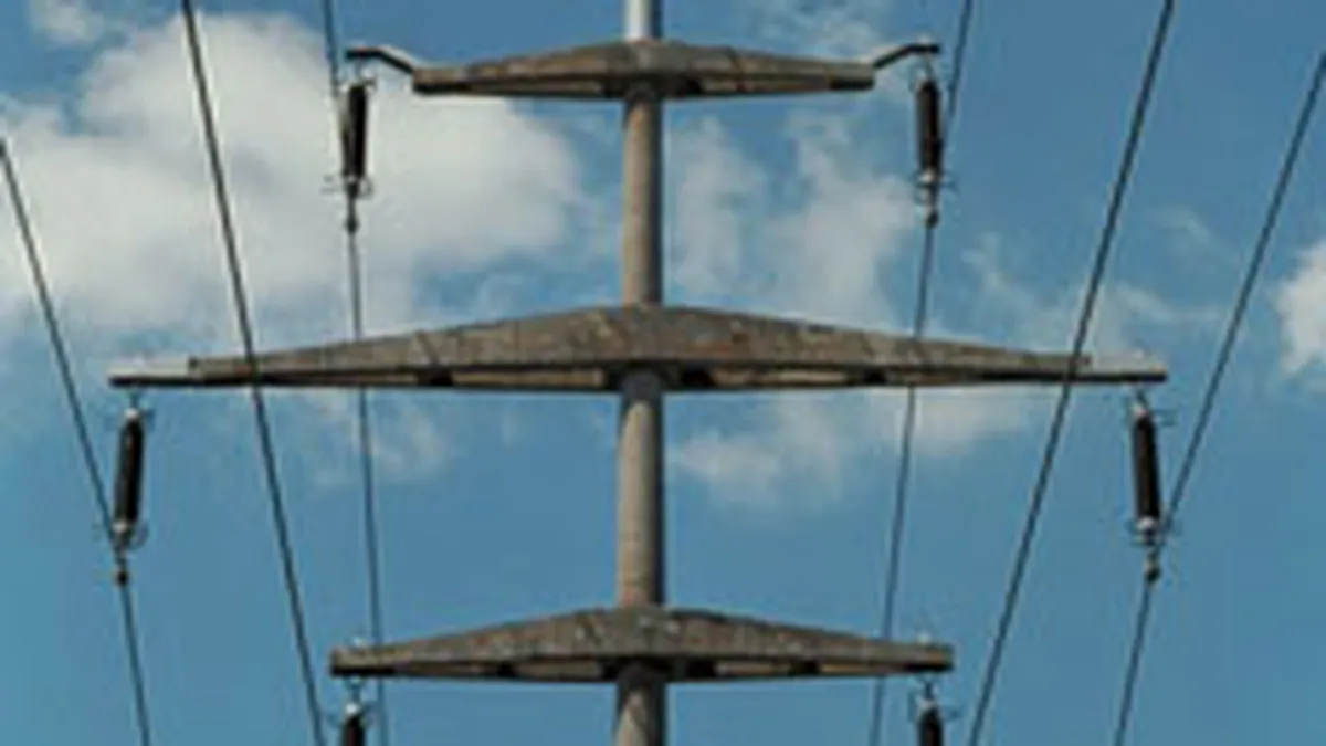 Exportul de energie electrica al Romaniei a scazut cu 37% in primele 8 luni