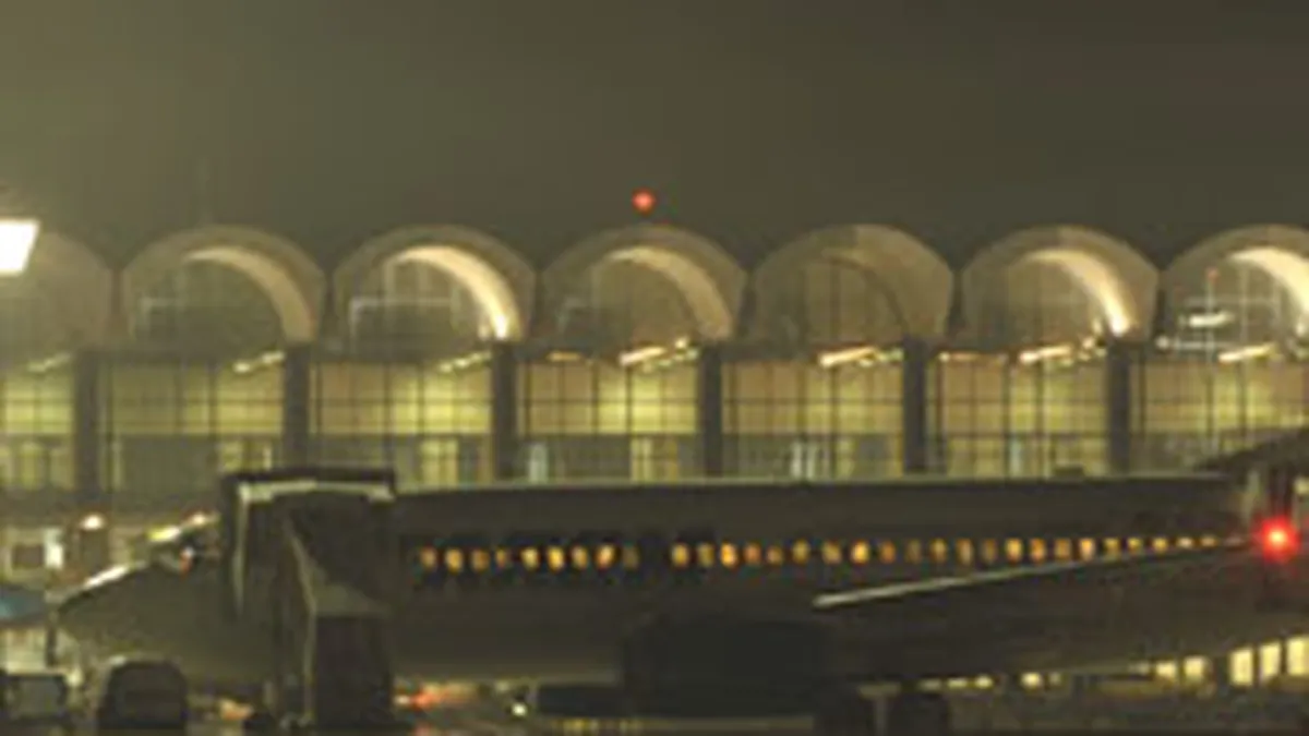 Aeroportul International Henri Coanda cumpara software Microsoft de peste 1 mil. euro