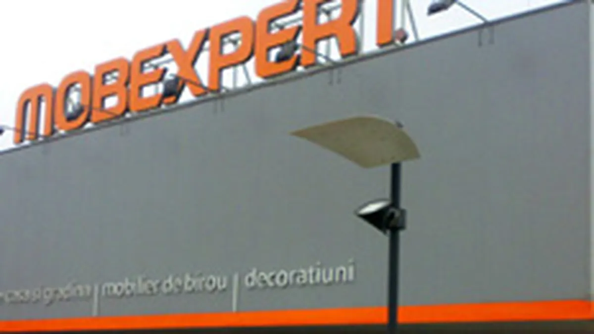 ZF: Instabilitatea politica afecteaza vanzarile din magazine