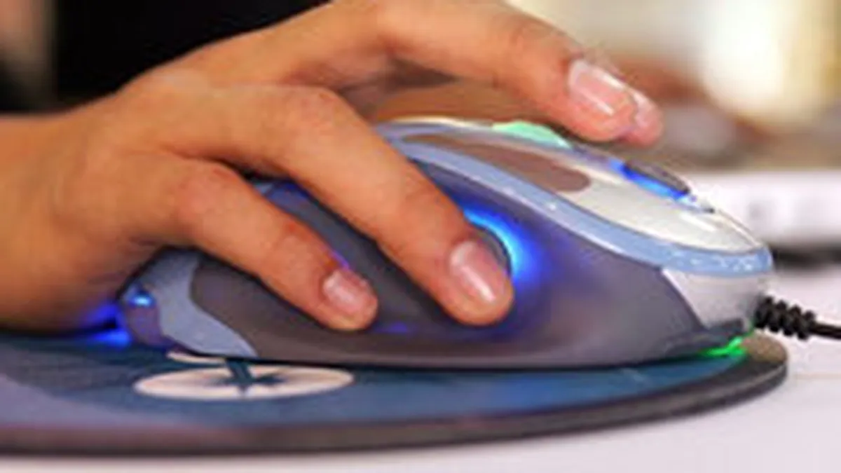 Media Fact Book: Ponderea advertisingului pe Internet va creste la 4% anul acesta