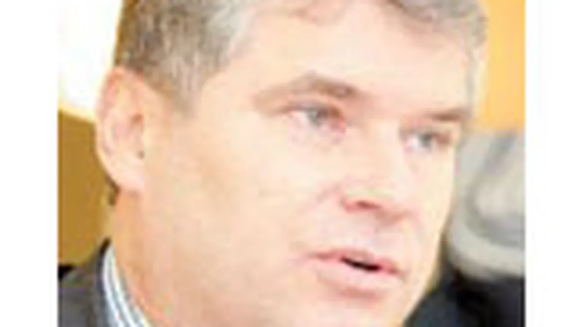 Rekkers: Daca BNR vrea sa incurajeze creditele in lei, trebuie sa reduca RMO la 2%