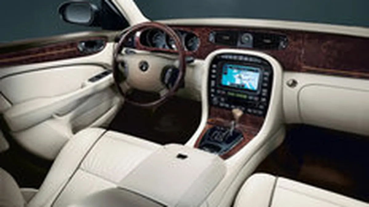 Profitul Daimler s-a micsorat cu 74% in T3