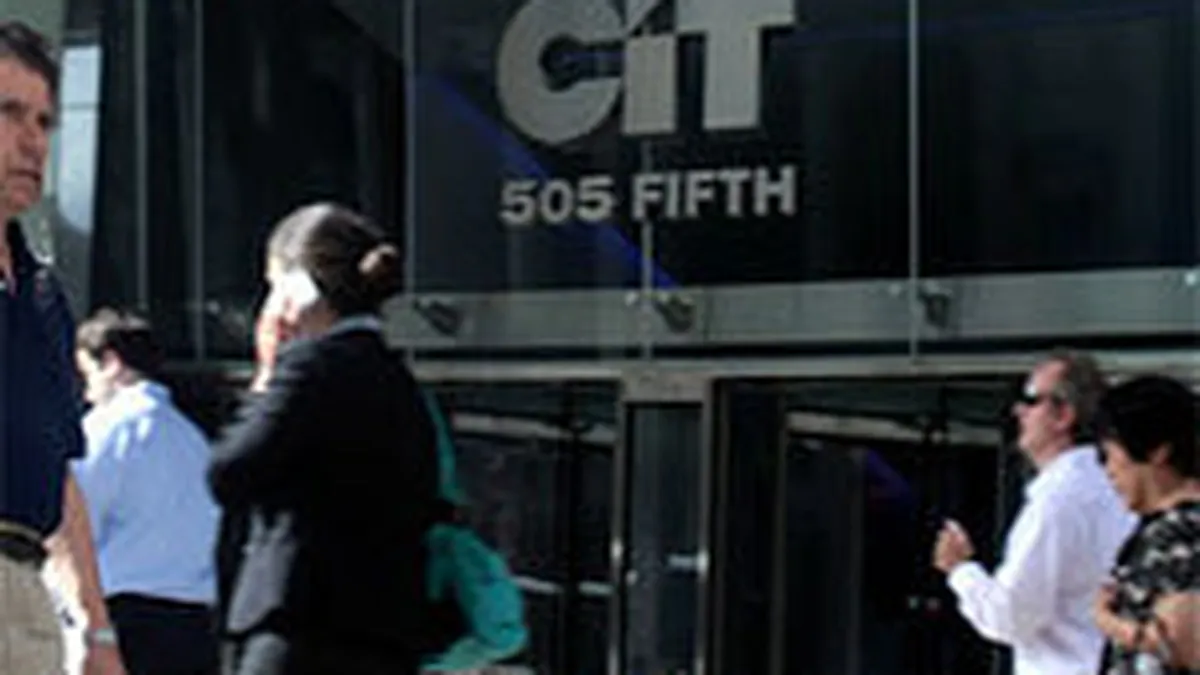 CIT Group, una dintre cele mai mari banci pentru IMM-uri din SUA  si-a declarat duminica falimentul