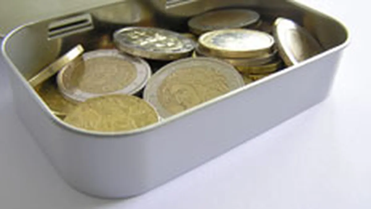 Casnicele si munictorii la negru ar putea beneficia de pilonul 0 de pensii