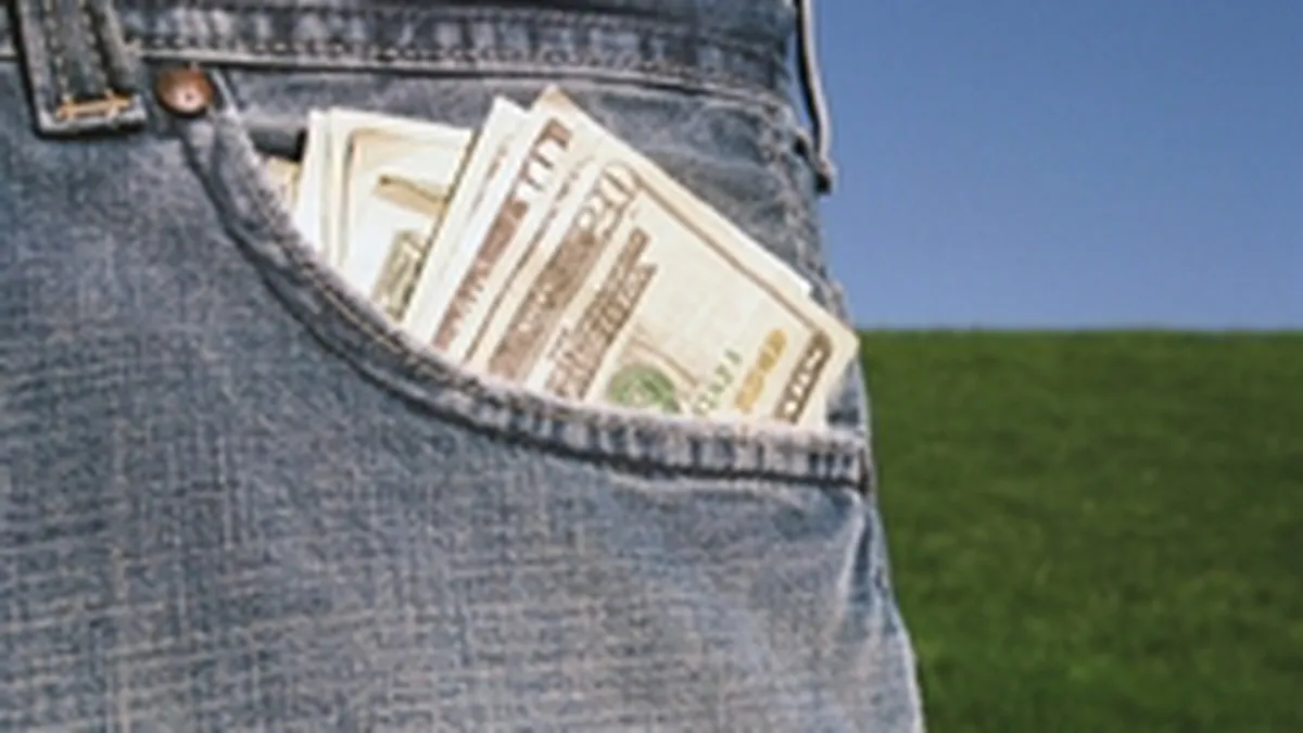 15% din romani pot sa se intretina pe o perioada de 6 luni - 1 an din economii