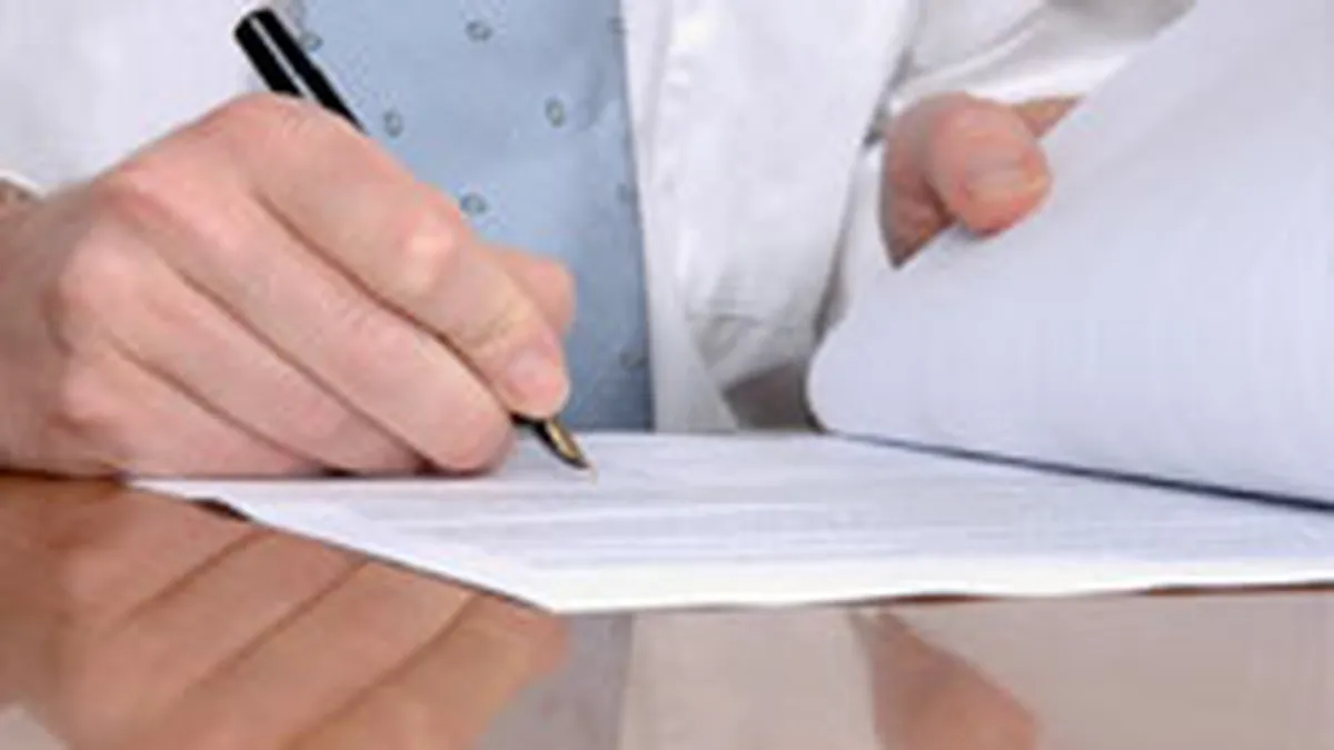 Senatul a adoptat legea care abiliteaza Guvernul demis sa inainteze bugetul de stat pe 2010