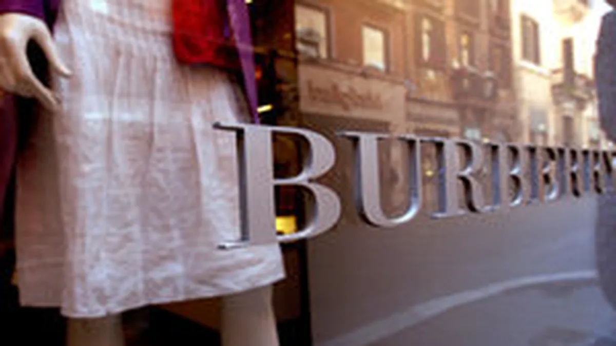 Profitul Burberry a scazut cu 24% in S1 fiscal, pana la 95,7 mil. $