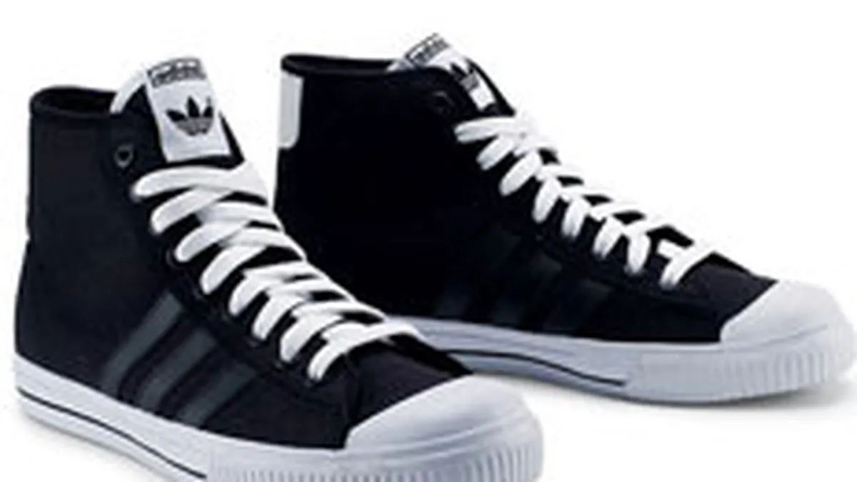 Adidas va produce pantofii sport de 1 euro perechea