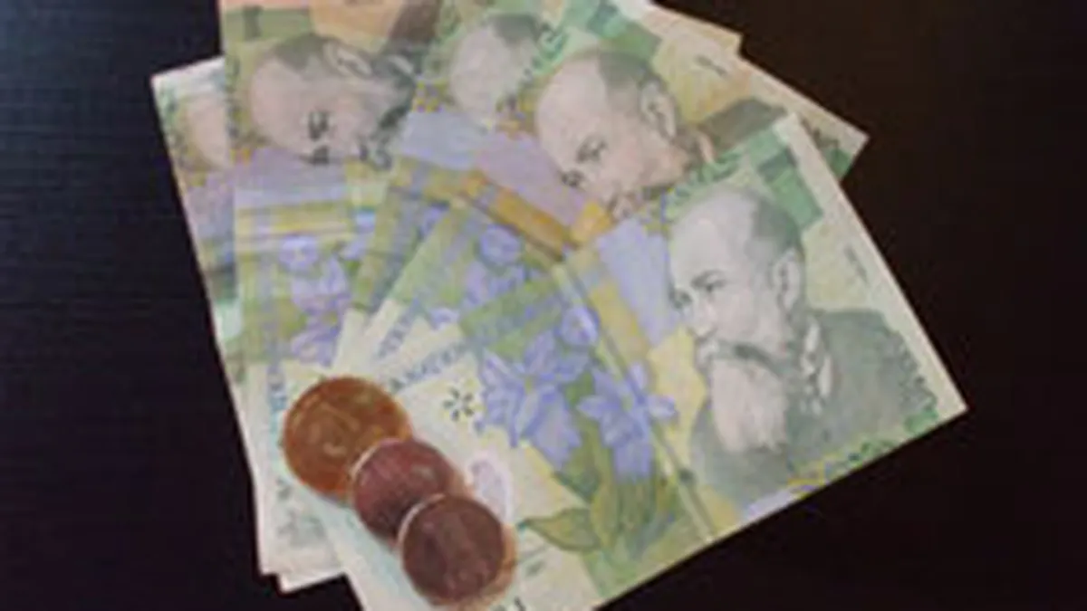 Cursul a coborat joi dimineata in apropiere de 4,21 lei/euro