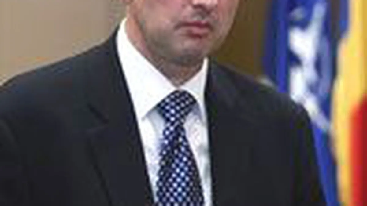 Lazea, BNR: Cum va creste PIB sanatos? Prin prevenirea aprecierii leului si investitii