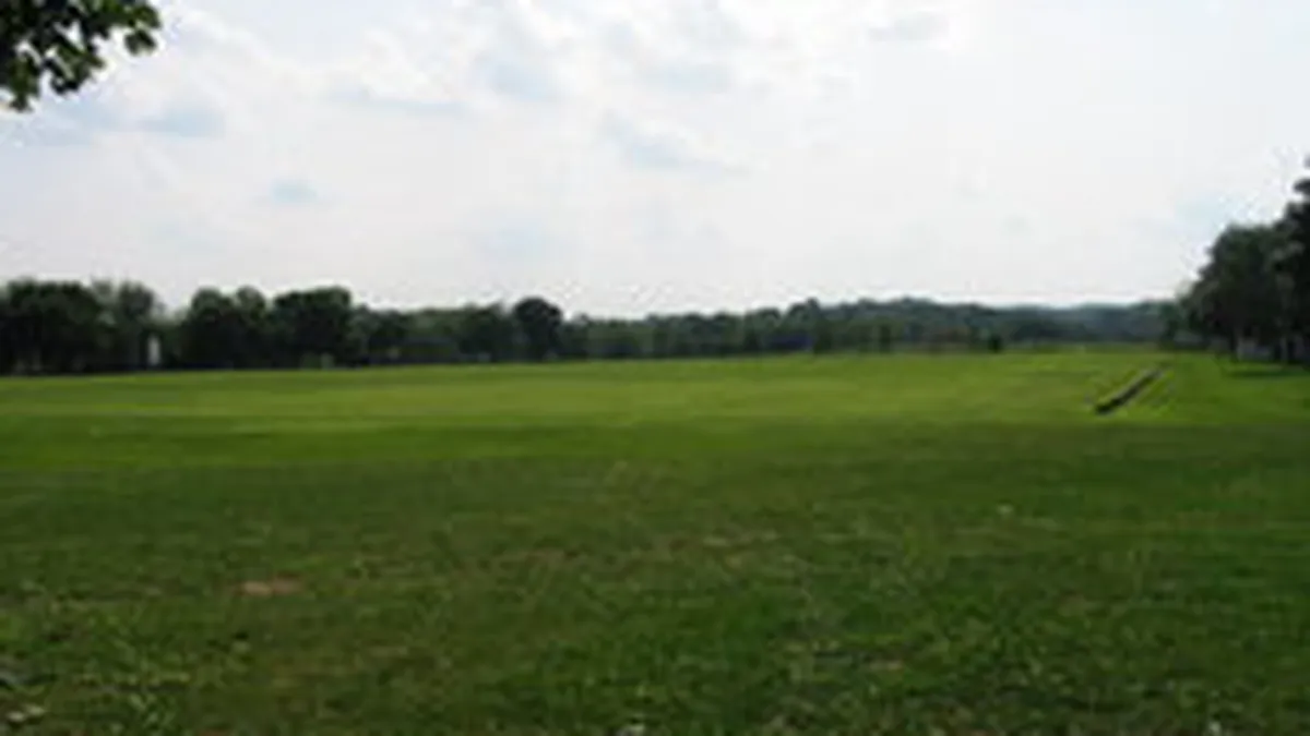 Re/Max: Relocarea companiilor spre Pitesti va scumpi terenurile de langa autostrada