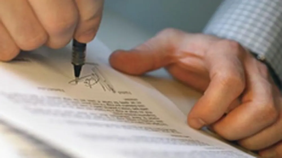 Ziaristii sunt de acord cu plata CAS pe drepturi de autor daca nu exista si contract de munca