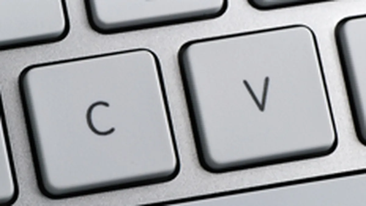 Prima greseala in cautarea unui job: Neactualizarea datelor din CV