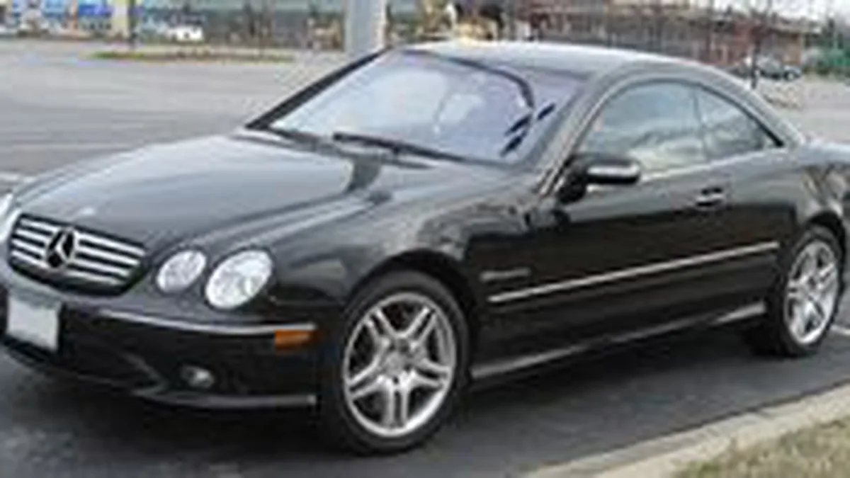 Mercedes-ul lui Mititelu, scos la vanzare de Primaria Craiovei