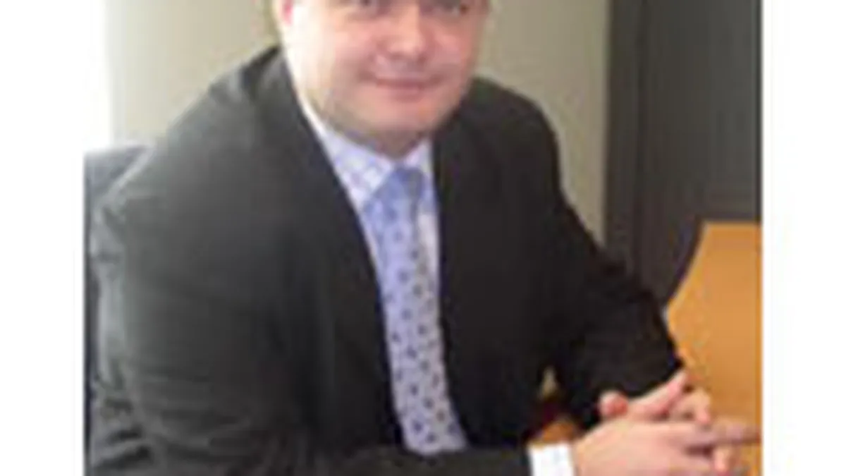 Ionut Dumitru este noul presedinte al asociatiei analistilor financiari