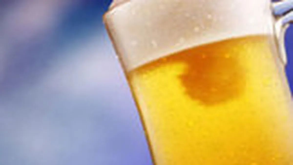 Primii patru mari producatori de bere controleaza peste jumatate din piata mondiala