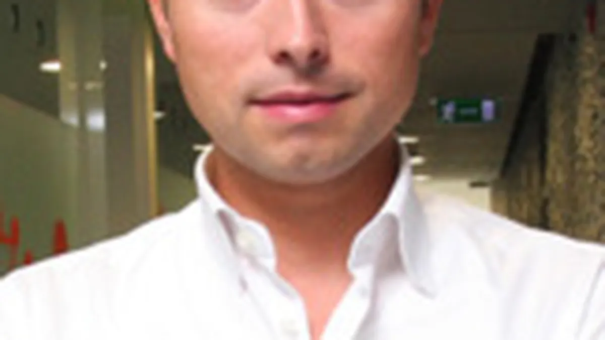 Strauss Romania a renuntat la serviciile de media ale Starcom pentru cele ale MEC