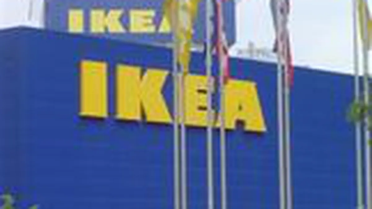 Directorul pentru Europa de Est al IKEA, concediat pentru ca \a inchis ochii\ la un caz de mita