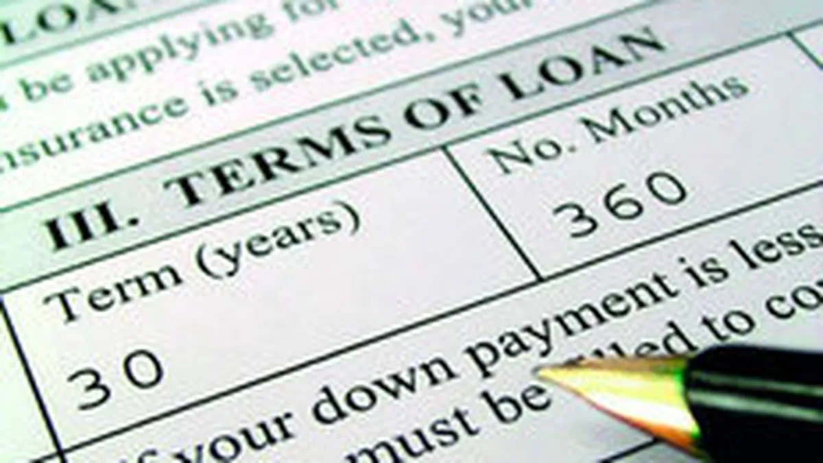 Bancile, obligate sa modifice aproape toate contractele de credit in 2010