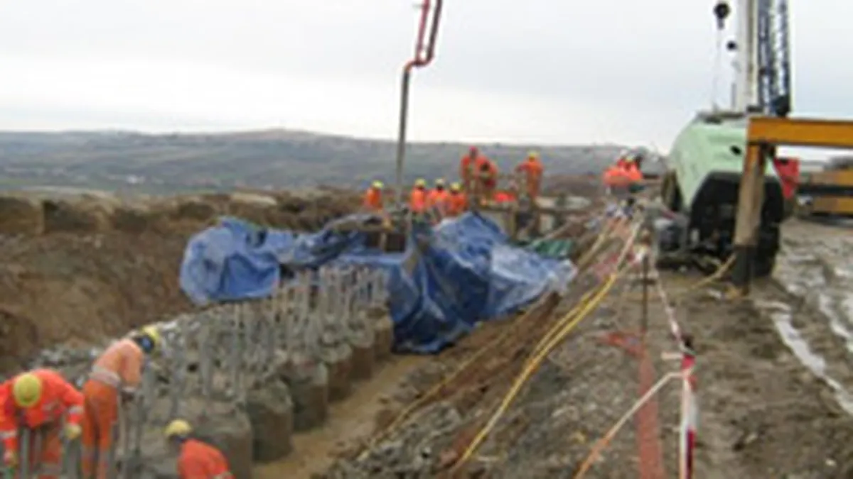 Berceanu: Tehnic, in 2010 am putea termina 100 km de autostrada, dar financiar doar 30-40