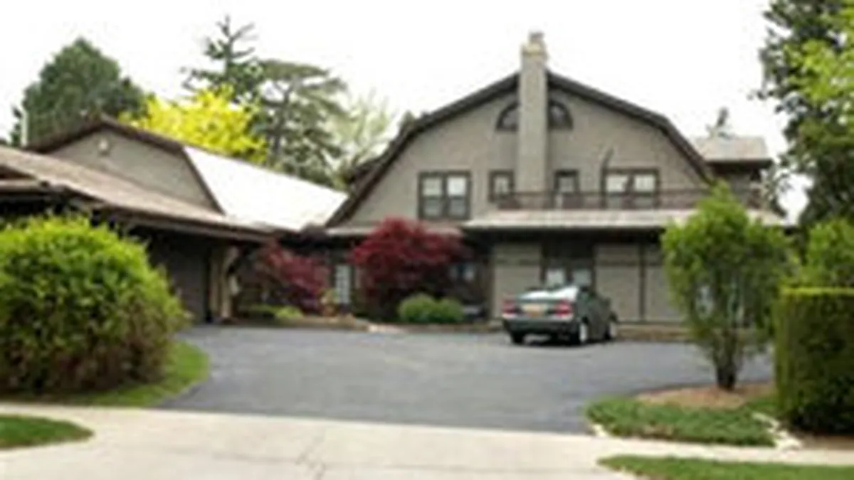 Vezi cum arata casele celor mai bogati oameni din lume