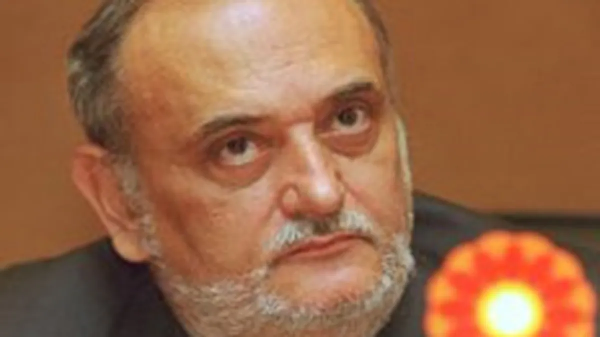 Fiul vitreg al lui Patriciu si un fost manager Burda, in managementul noului trust al \petrolistului\