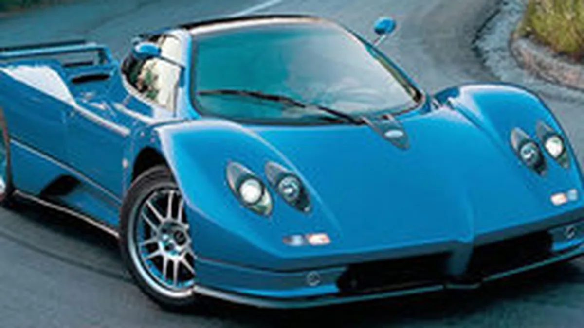 Super-masina, super-despagubiri: 300.000 de lire sterline dupa un accident cu o Pagani Zonda