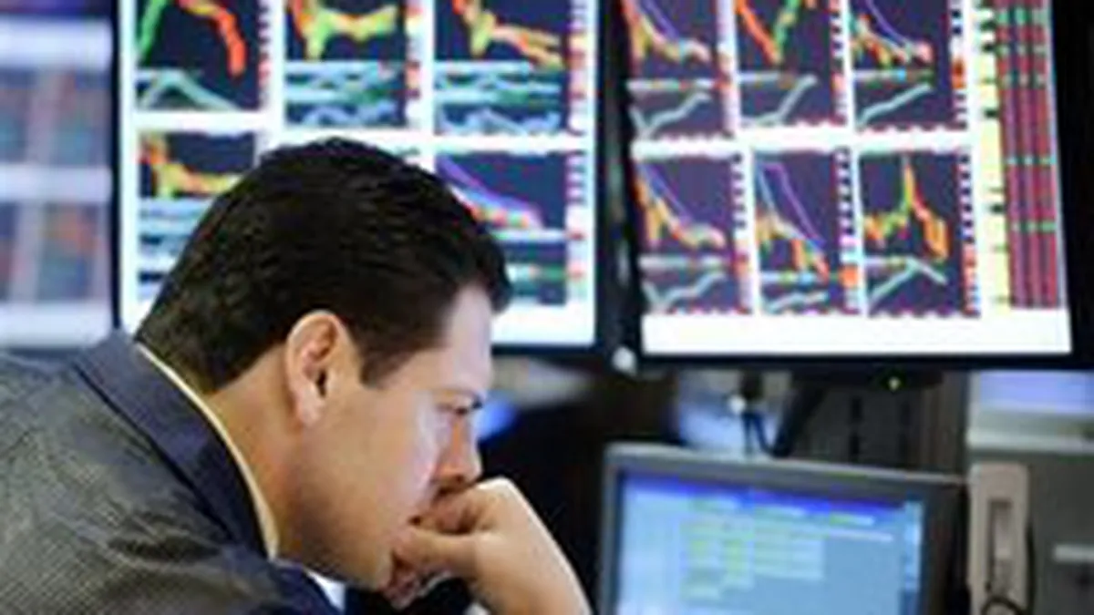 Reducerea dobanzilor cheie la Bucuresti si Budapesta a creat confuzie pe burse la New York si Londra