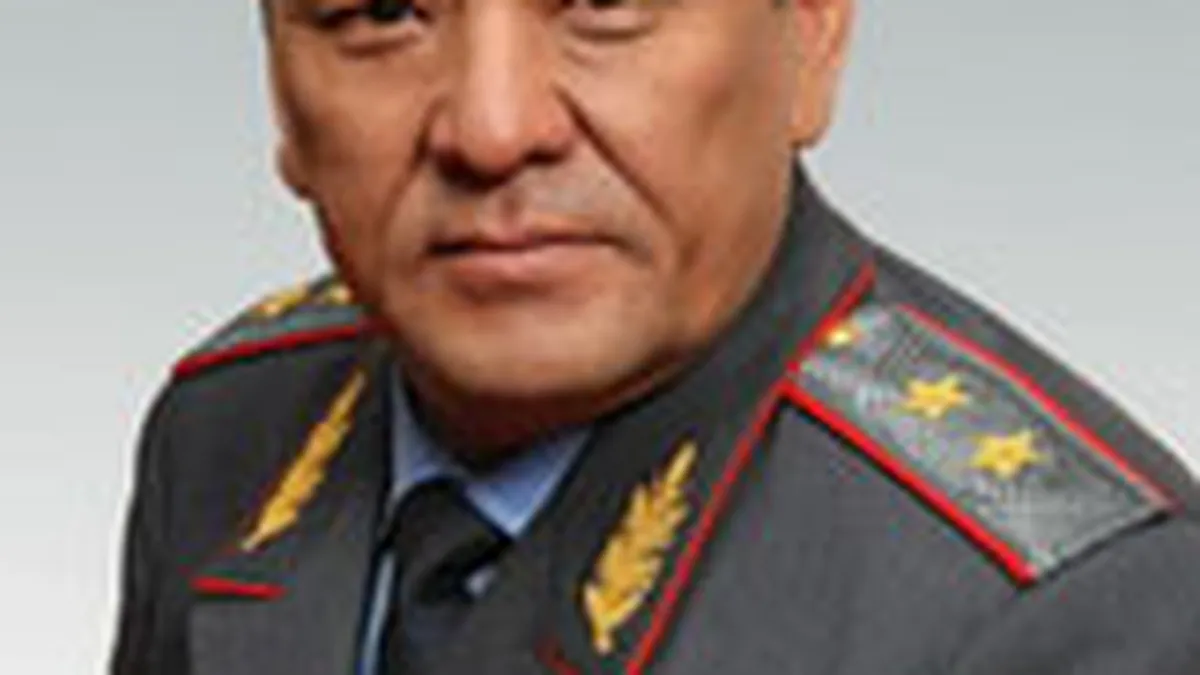 Revolta sangeroasa in Kirghistan: Soarta ministrul de Interne este incerta