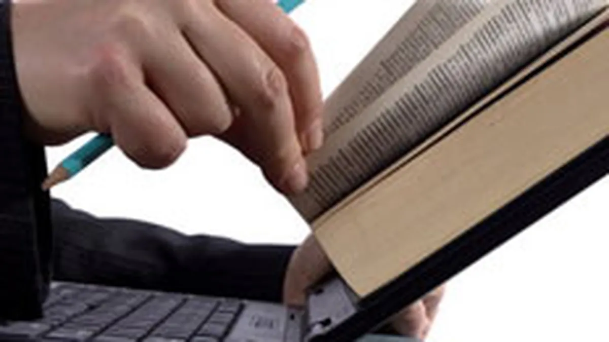 Vanzarile de carti din SUA, impulsionate de cititoarele electronice