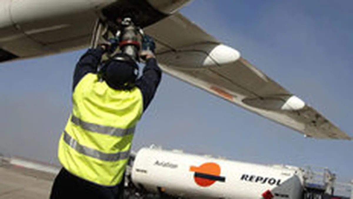 Valtec Romania devine distribuitorul oficial al lubrifiantilor Repsol in Romania