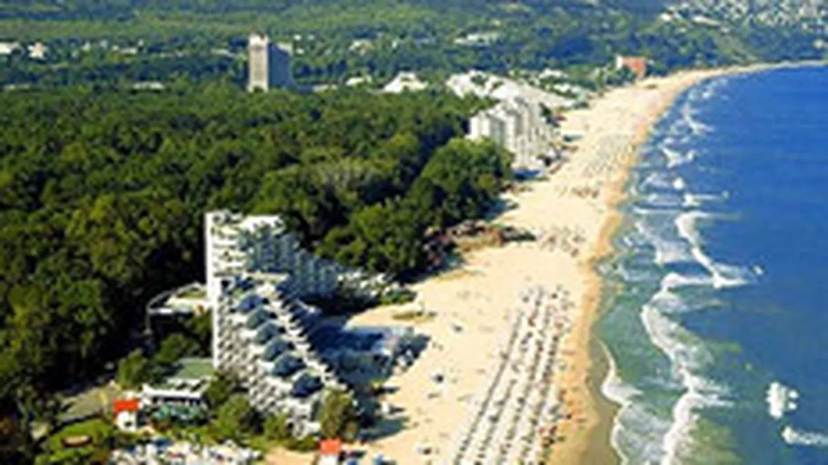 Hotelierii romani de pe litoral au micsorat tarifele de 1 mai, dar inca sunt mai scumpi decat bulgarii. La 5 stele, in Romania costa dublu