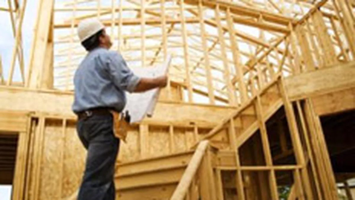 Dezvoltatorii imobiliari, dupa socul prabusirii pietei: In 2010 s-au intors la \mersul de-a busilea\