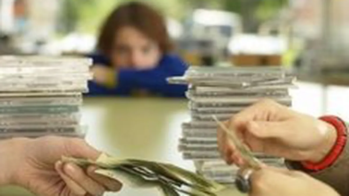 Depozitele populatiei si ale firmelor au crescut cu 1,2% in martie, la 167 mld. lei