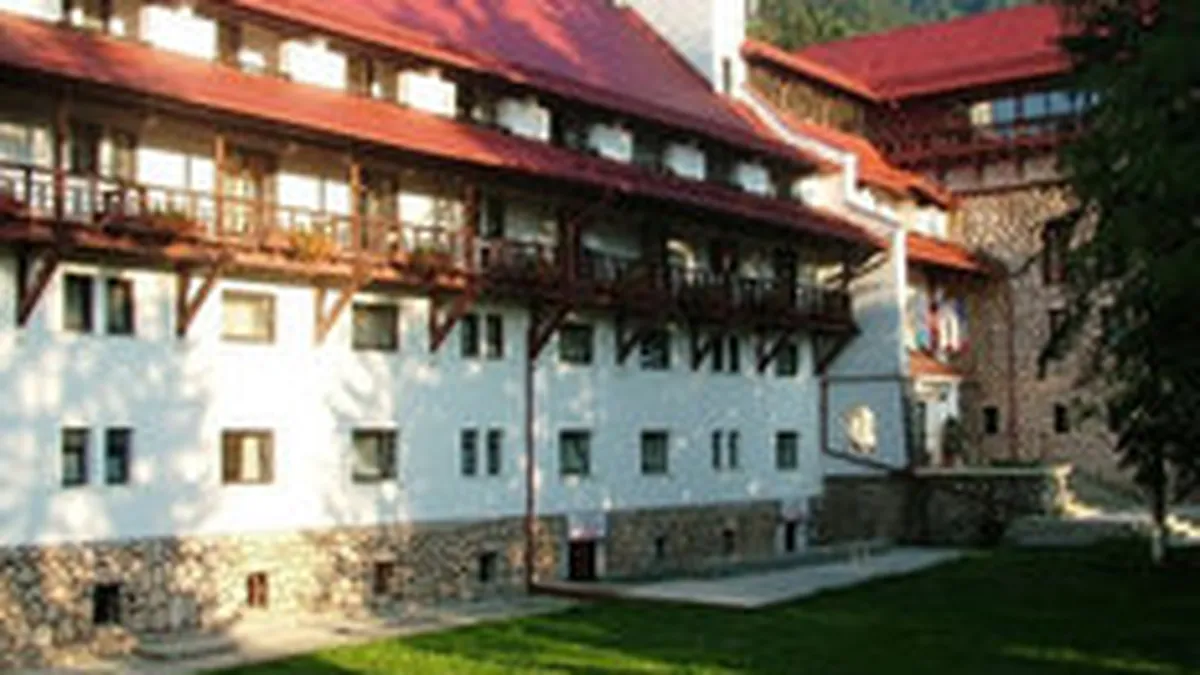 Incendiu la unul din hotelurile lui Copos din Poiana Brasov