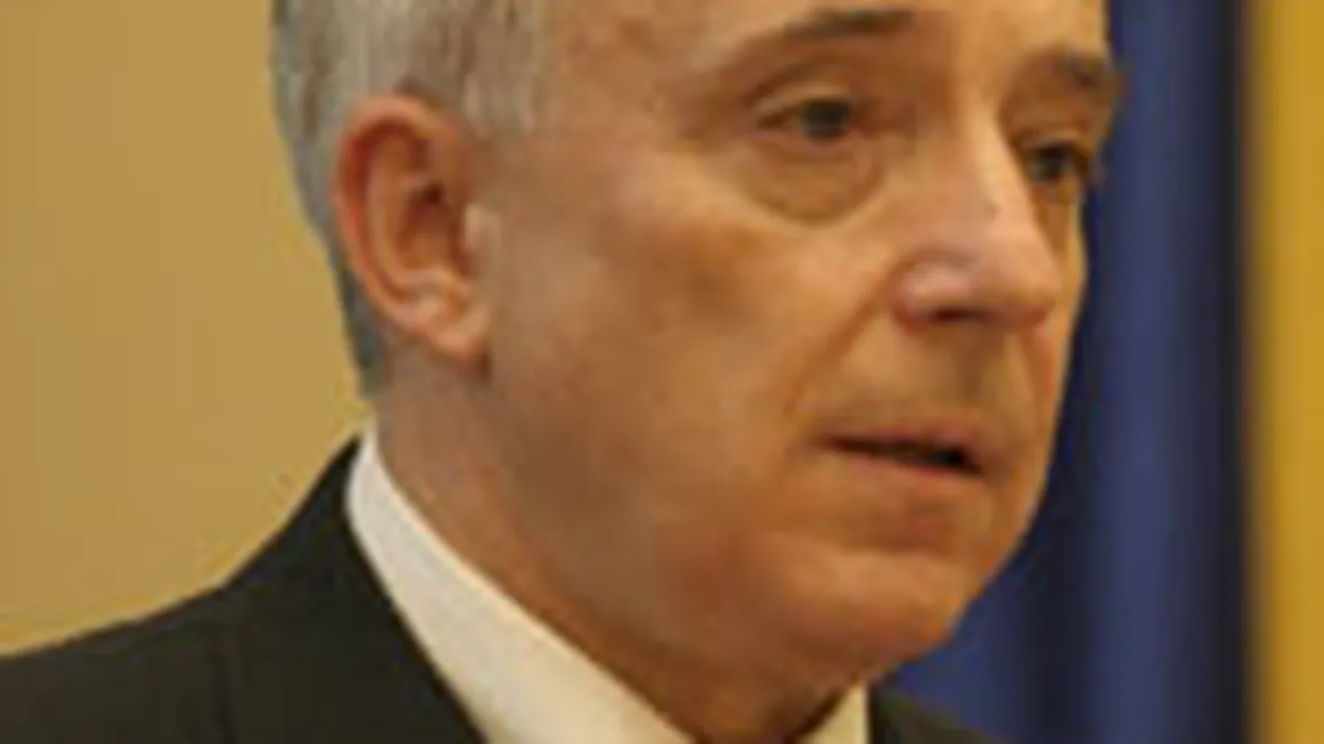 Isarescu: Nu cred intr-un guvern de tehnocrati